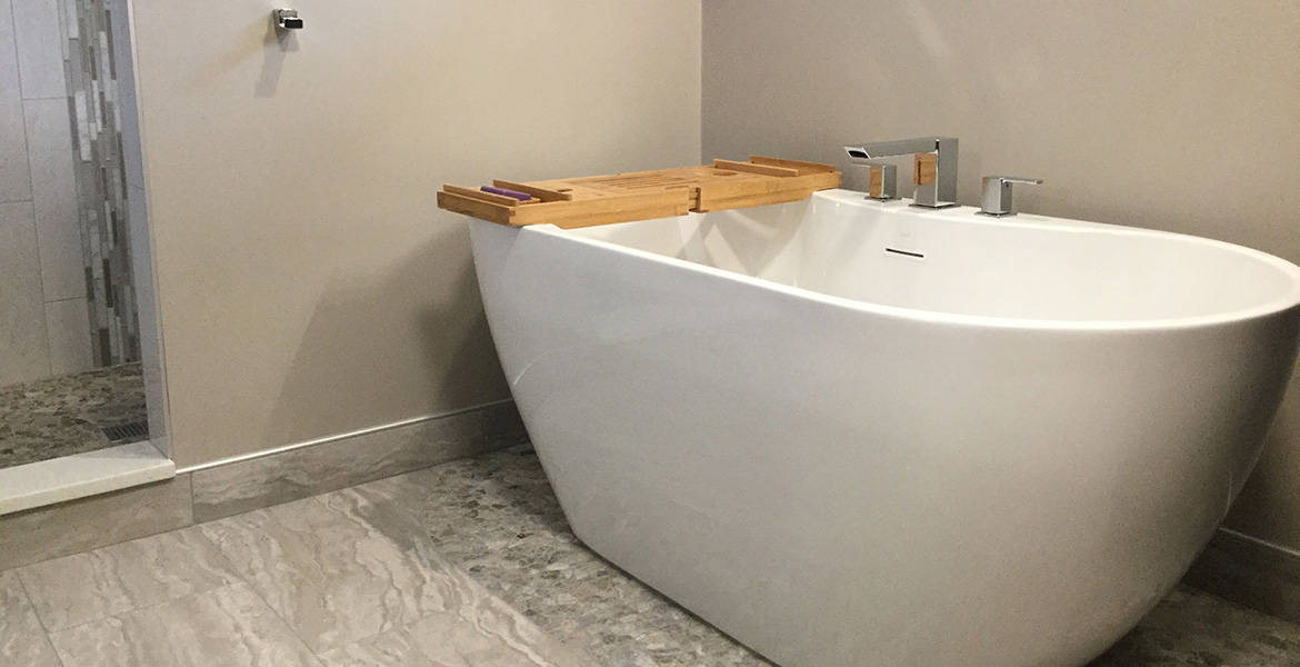 Americraft Downers Grove Master Bath